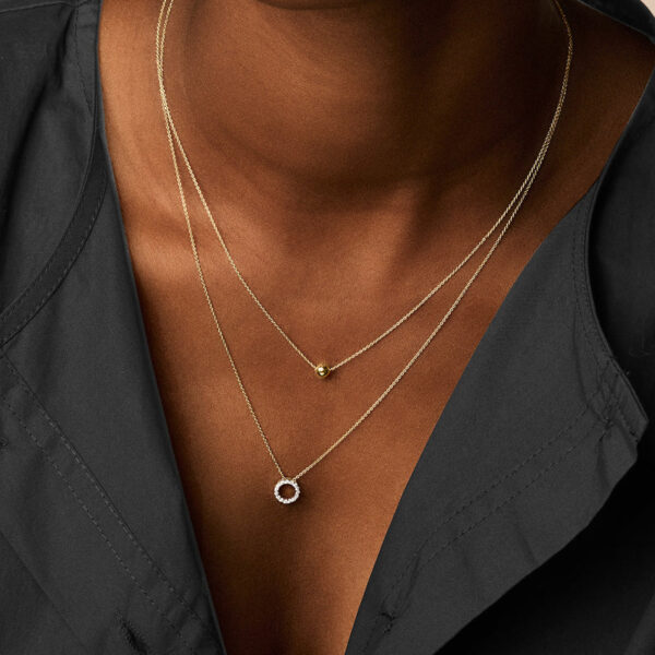 Filigrane Goldkette mit Anhänger