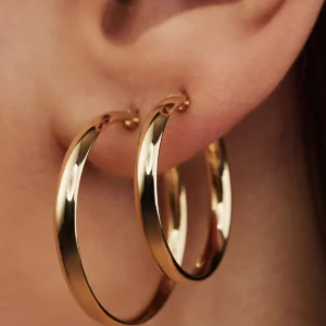 Klassische Goldohrringe